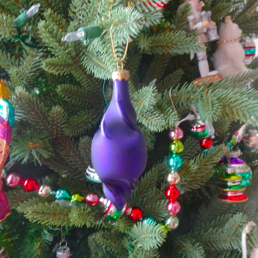 Set of 8 Green Purple & Red Frosty Glass Abstract Artsy Christmas Ornaments - Picture 8 of 10